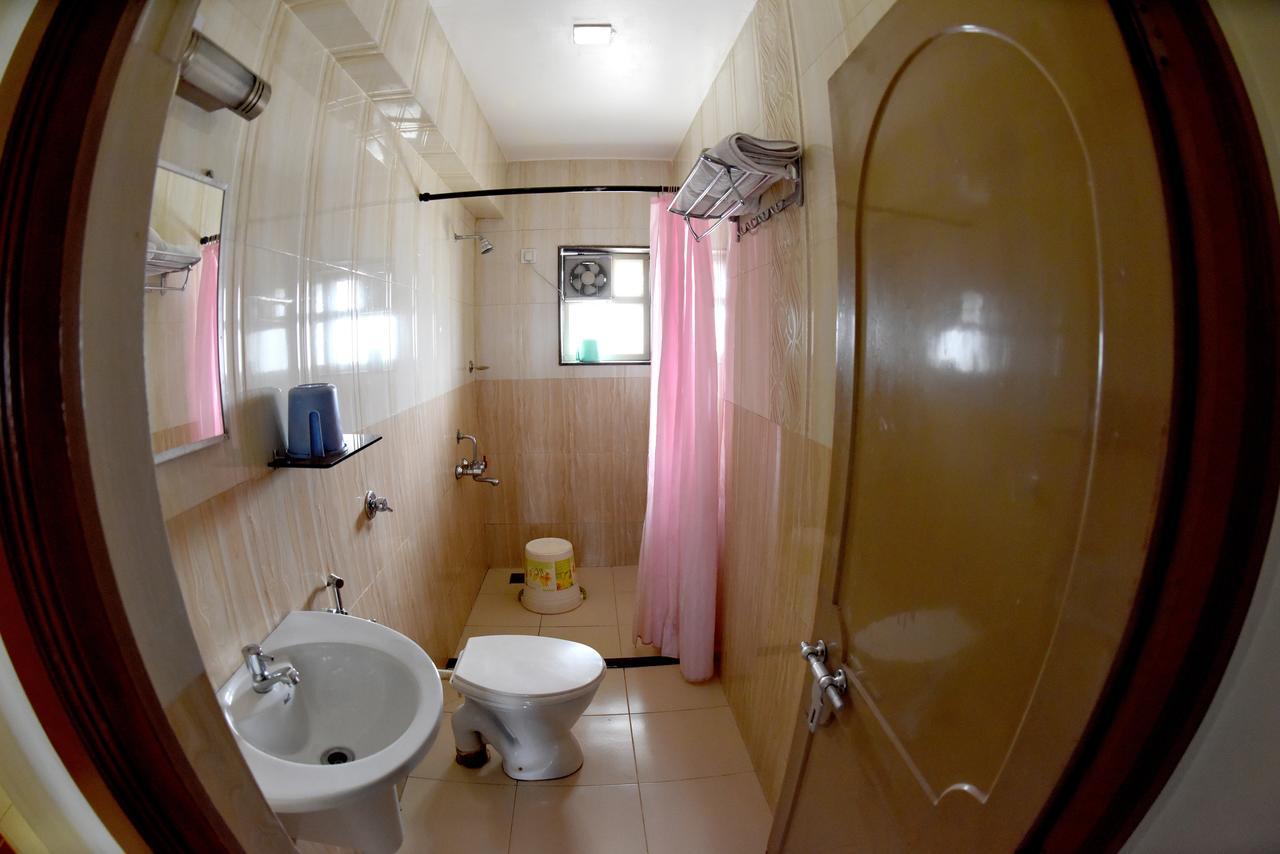 Hotel Sharada International Udupi Exteriör bild